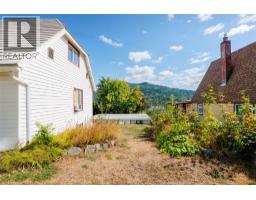 660 Dickens Street, Warfield, BC V1R2B6 Photo 53