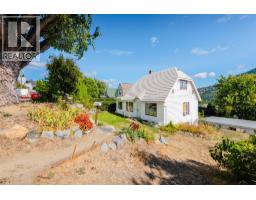 660 Dickens Street, Warfield, BC V1R2B6 Photo 68