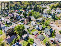 660 Dickens Street, Warfield, BC V1R2B6 Photo 71