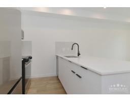 207 14398 60 Avenue, Surrey, BC V3X2N5 Photo 8