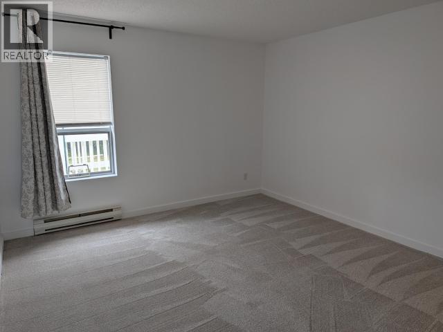 #305 4580 JOYCE AVE - 33