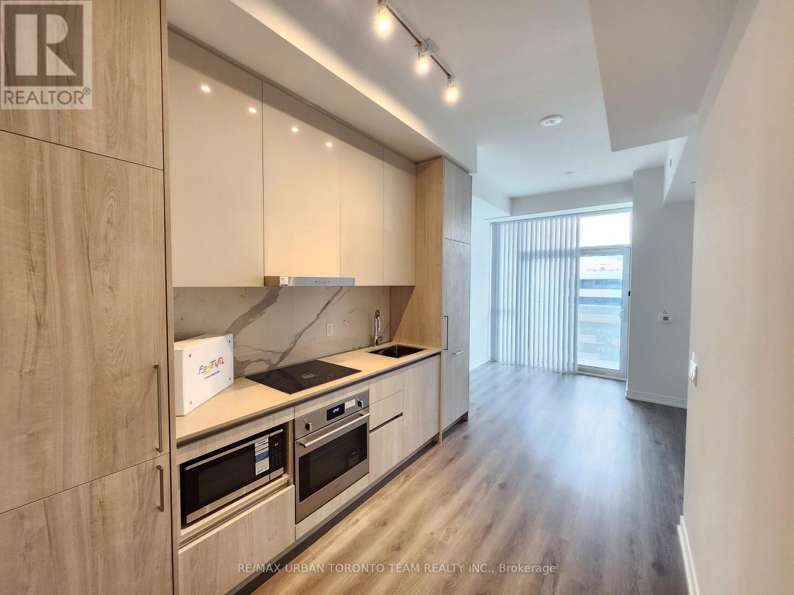 6515 - 225 COMMERCE STREET, Vaughan (Vaughan Corporate Centre) — photo 2