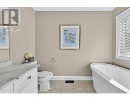 6 Boville Court, Oro Medonte, ON L0L2L0 Photo 18