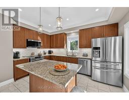6 Boville Court, Oro Medonte, ON L0L2L0 Photo 9