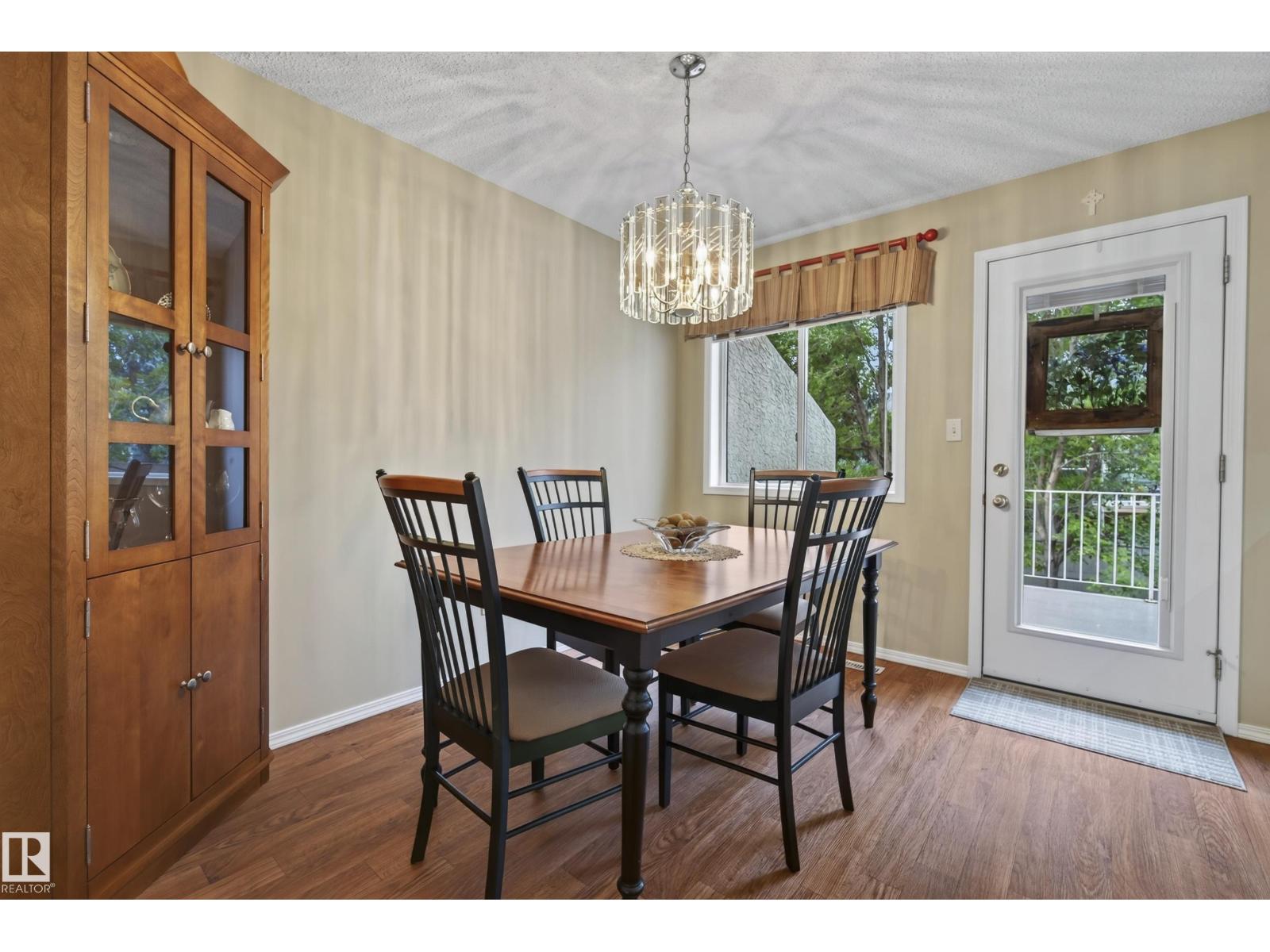 #39 11717 9B AV NW - 23