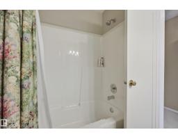 #39 11717 9b Av Nw, Edmonton, AB T6J7B7 Photo 38