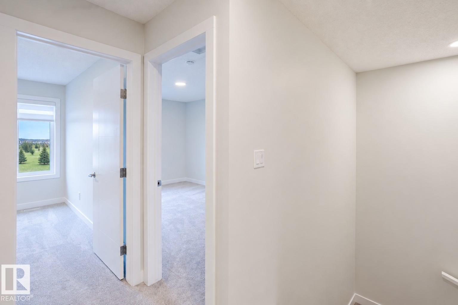 18647 19 AV NW - Image 42