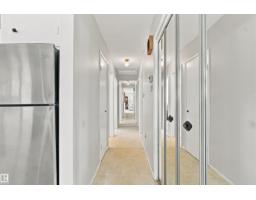 7911 152a Av Nw, Edmonton, AB T5C3A1 Photo 10