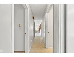 7911 152a Av Nw, Edmonton, AB T5C3A1 Photo 17
