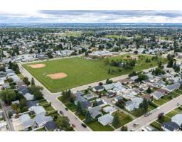 7911 152a Av Nw, Edmonton, AB T5C3A1 Photo 43