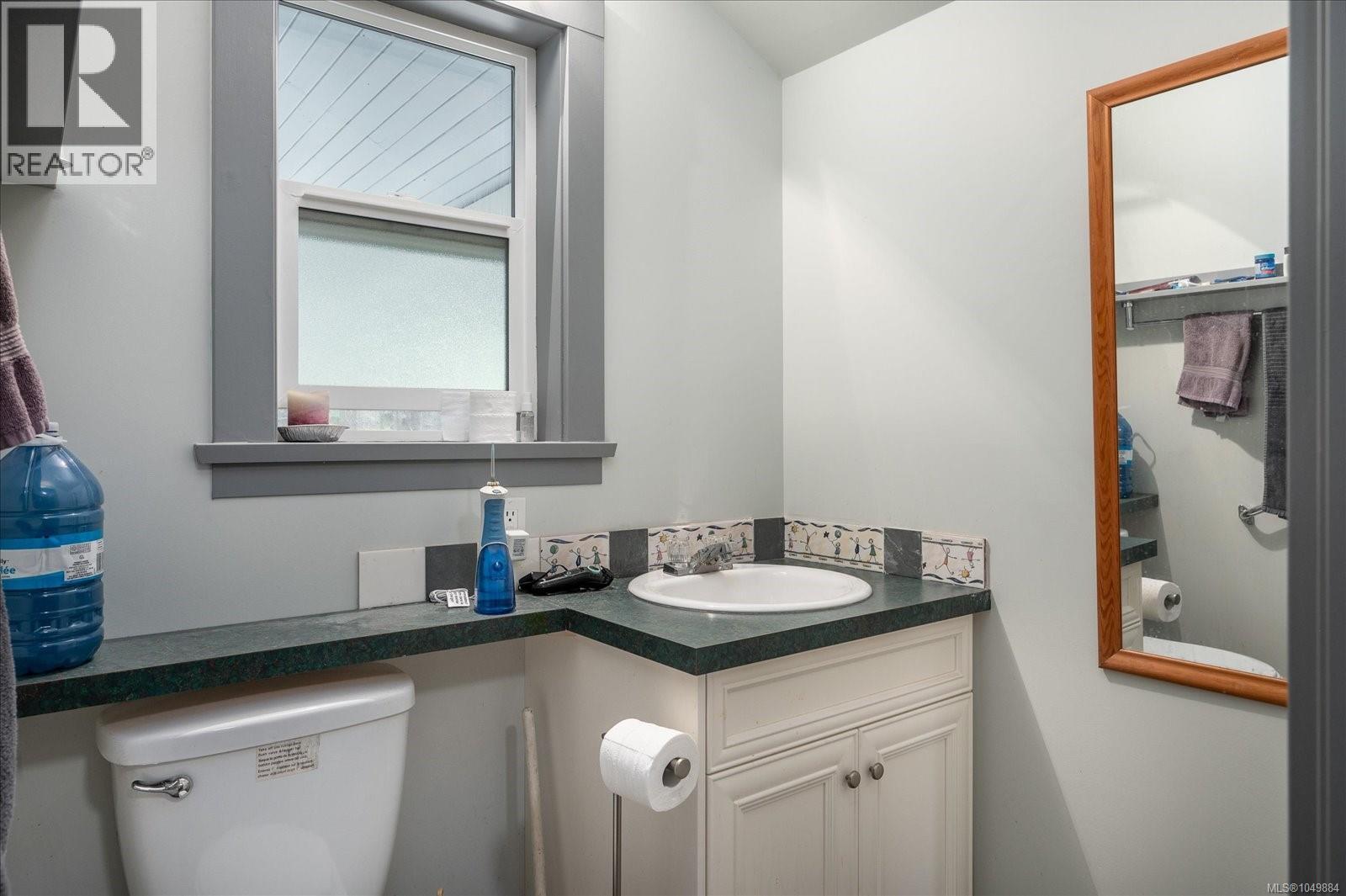428 2nd Ave - Image 27