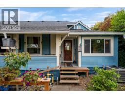Primary Bedroom - 428 2nd Ave, Ladysmith, BC V9G1B8 Photo 9
