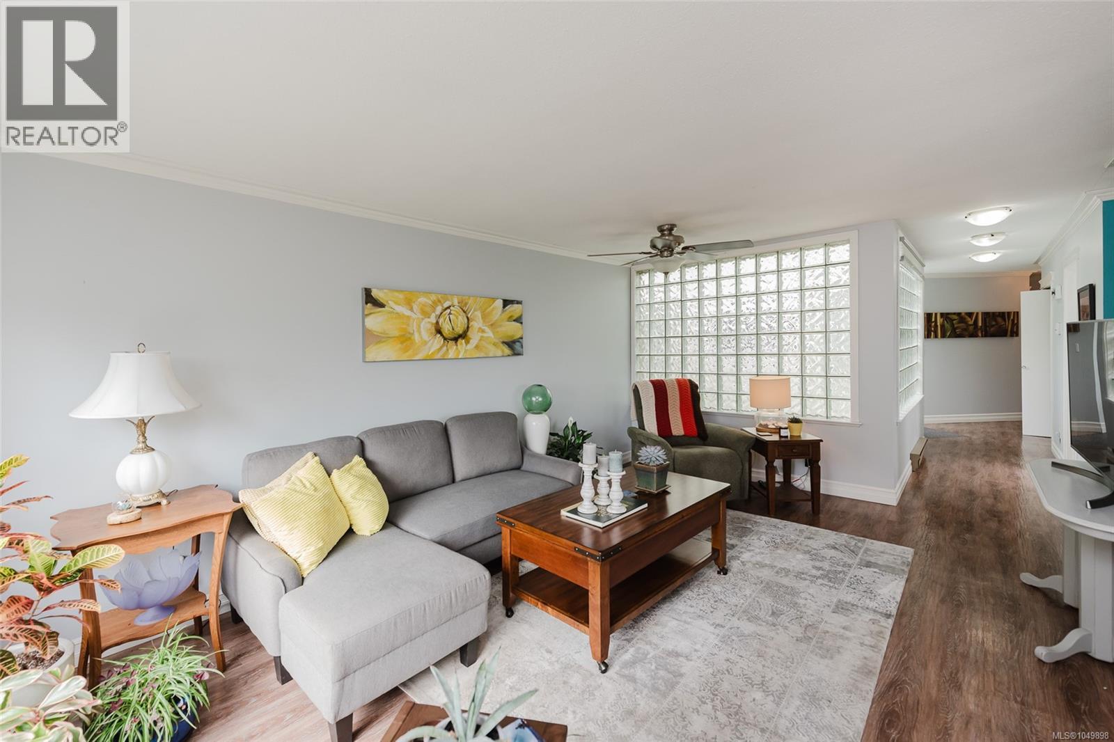 #306 2250 Manor Pl - Image 11