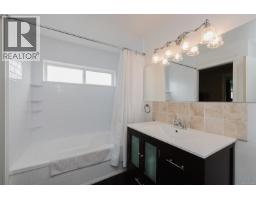 306 2250 Manor Pl, Comox, BC V9M1C5 Photo 22
