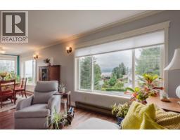 Living room - 306 2250 Manor Pl, Comox, BC V9M1C5 Photo 8