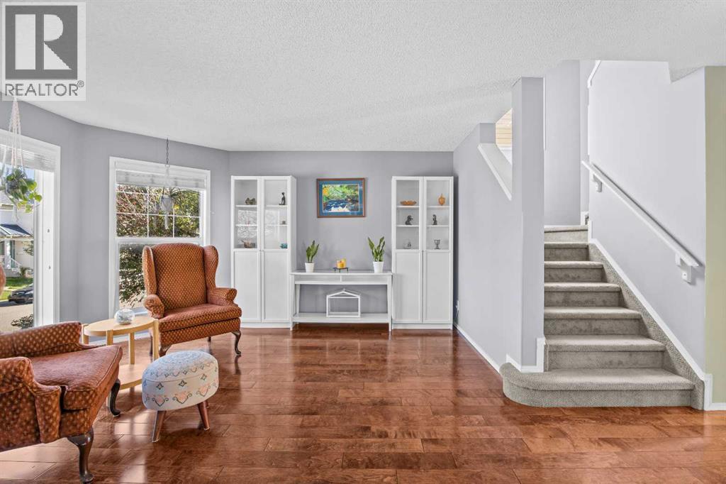 101 Bridlewood Manor SW, Calgary — photo 2