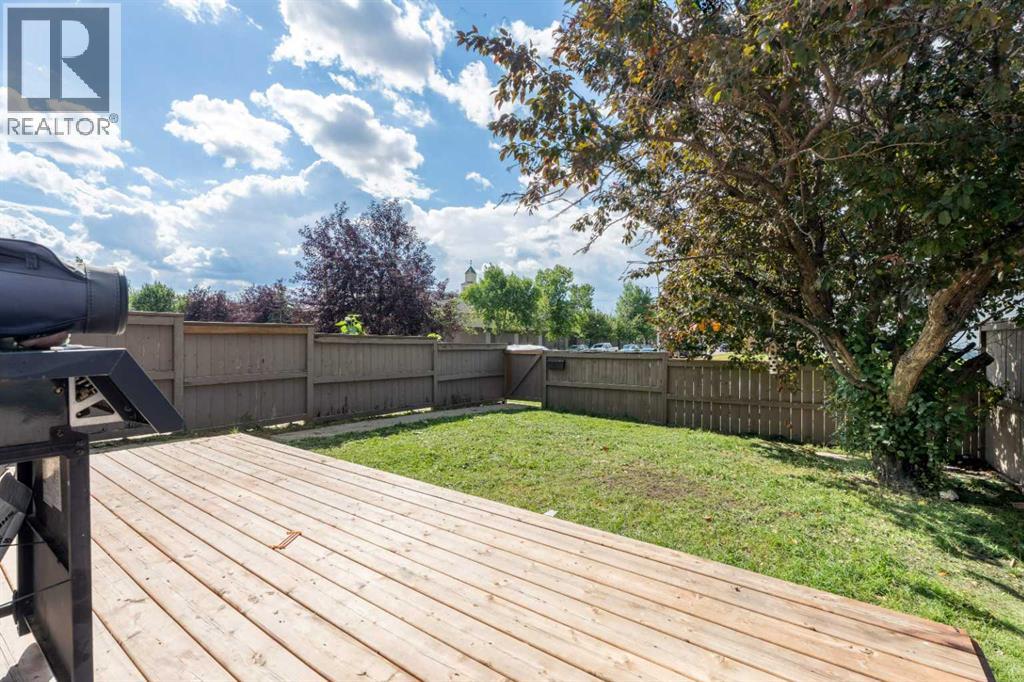52, 3809 45 Street SW, Calgary — photo 3