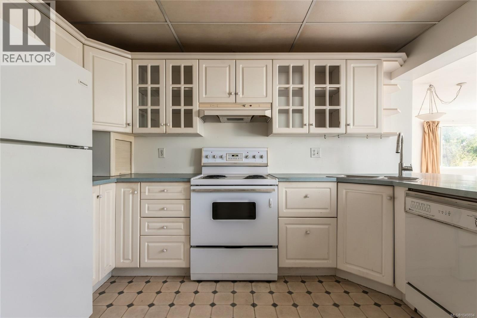2561 Sinclair Rd - 28