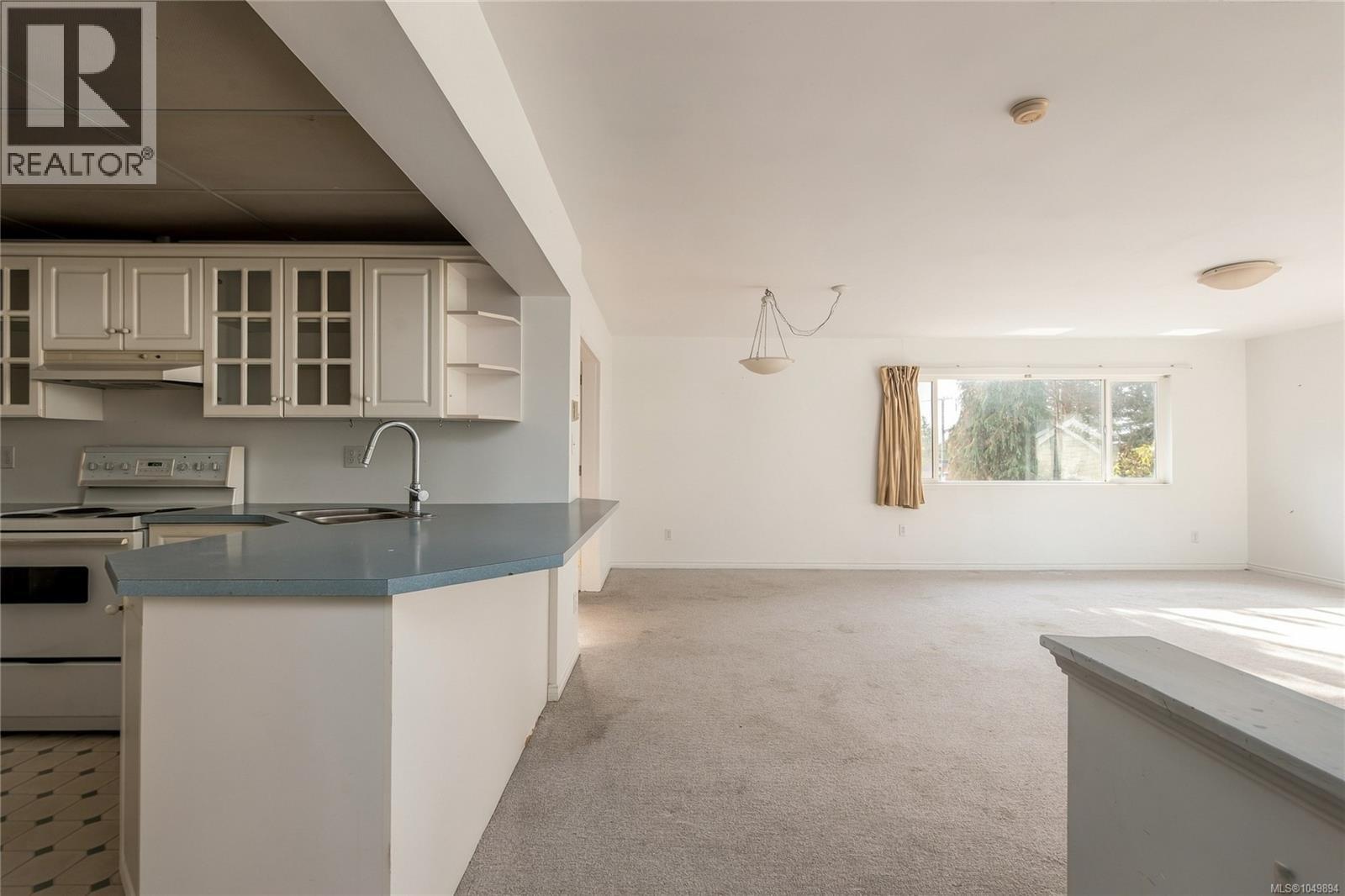 2561 Sinclair Rd - Image 27