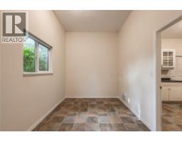 Entrance - 2561 Sinclair Rd, Saanich, BC V8N1B7 Photo 18