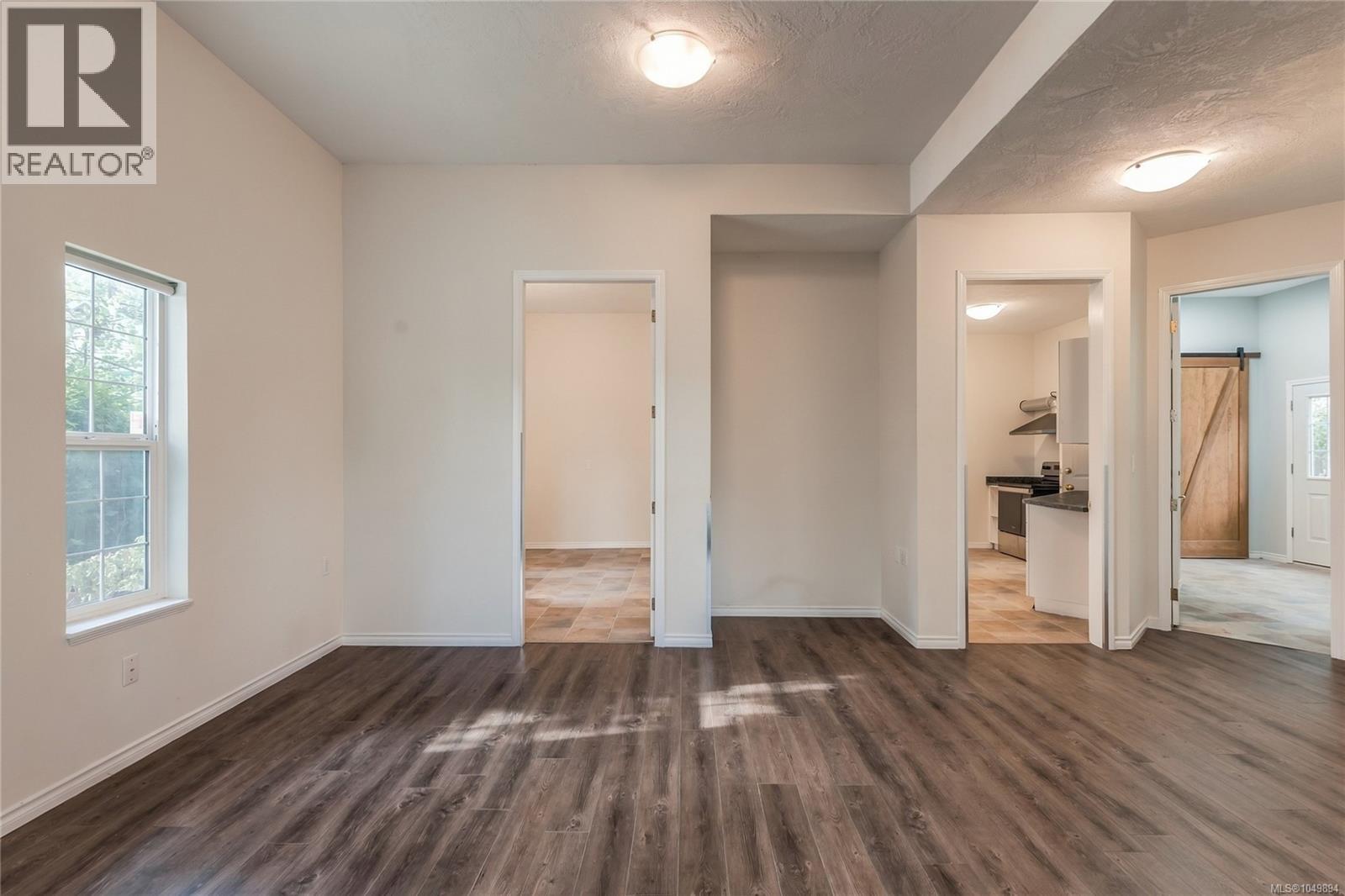 2561 Sinclair Rd - Image 14