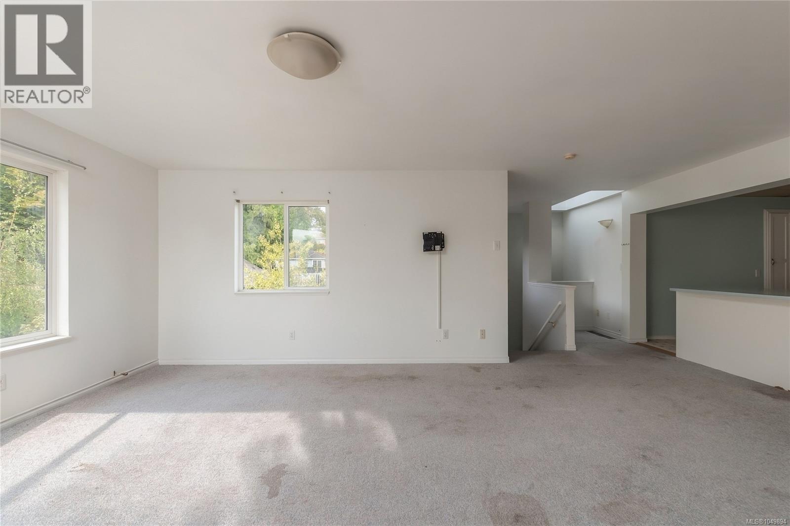 2561 Sinclair Rd - Image 25