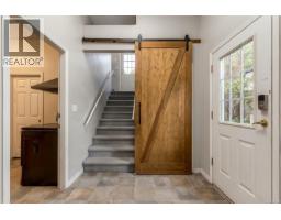 Entrance - 2561 Sinclair Rd, Saanich, BC V8N1B7 Photo 22