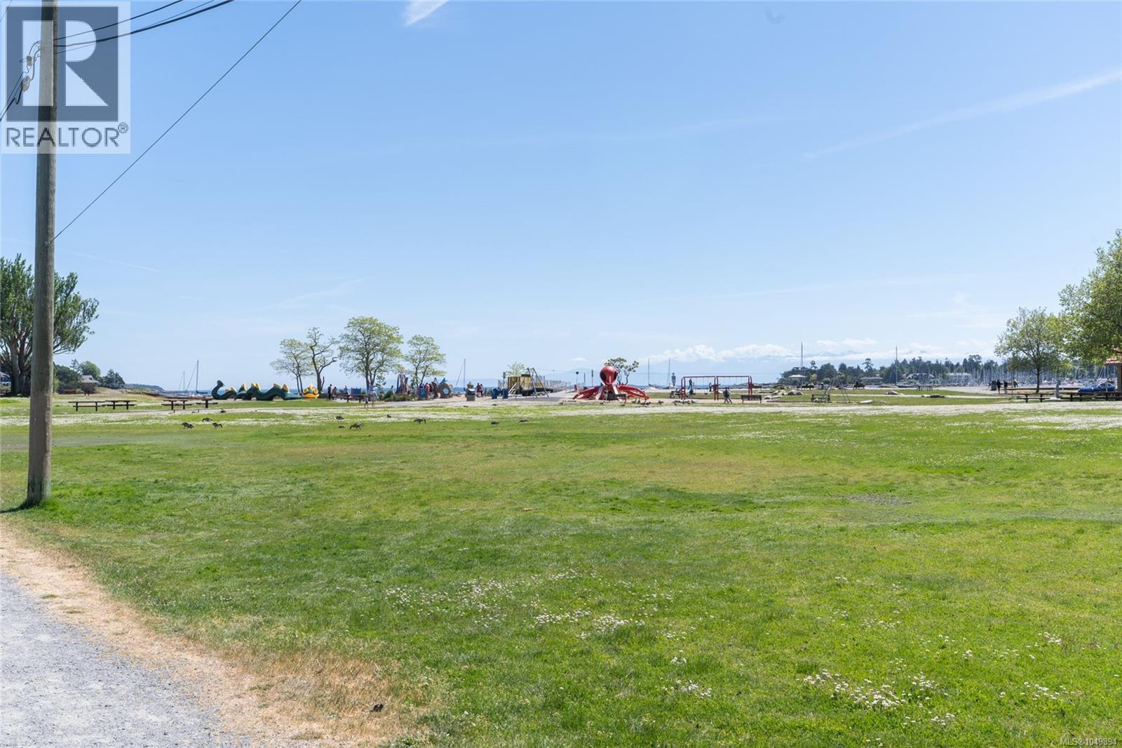 2561 Sinclair Rd - 40