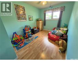 32 Metheral Bay, Weyburn, SK S4H2M6 Photo 22