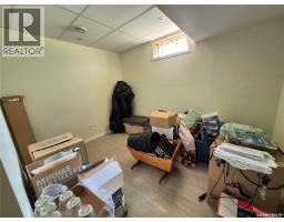 32 Metheral Bay, Weyburn, SK S4H2M6 Photo 35
