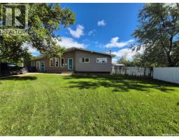 32 Metheral Bay, Weyburn, SK S4H2M6 Photo 47