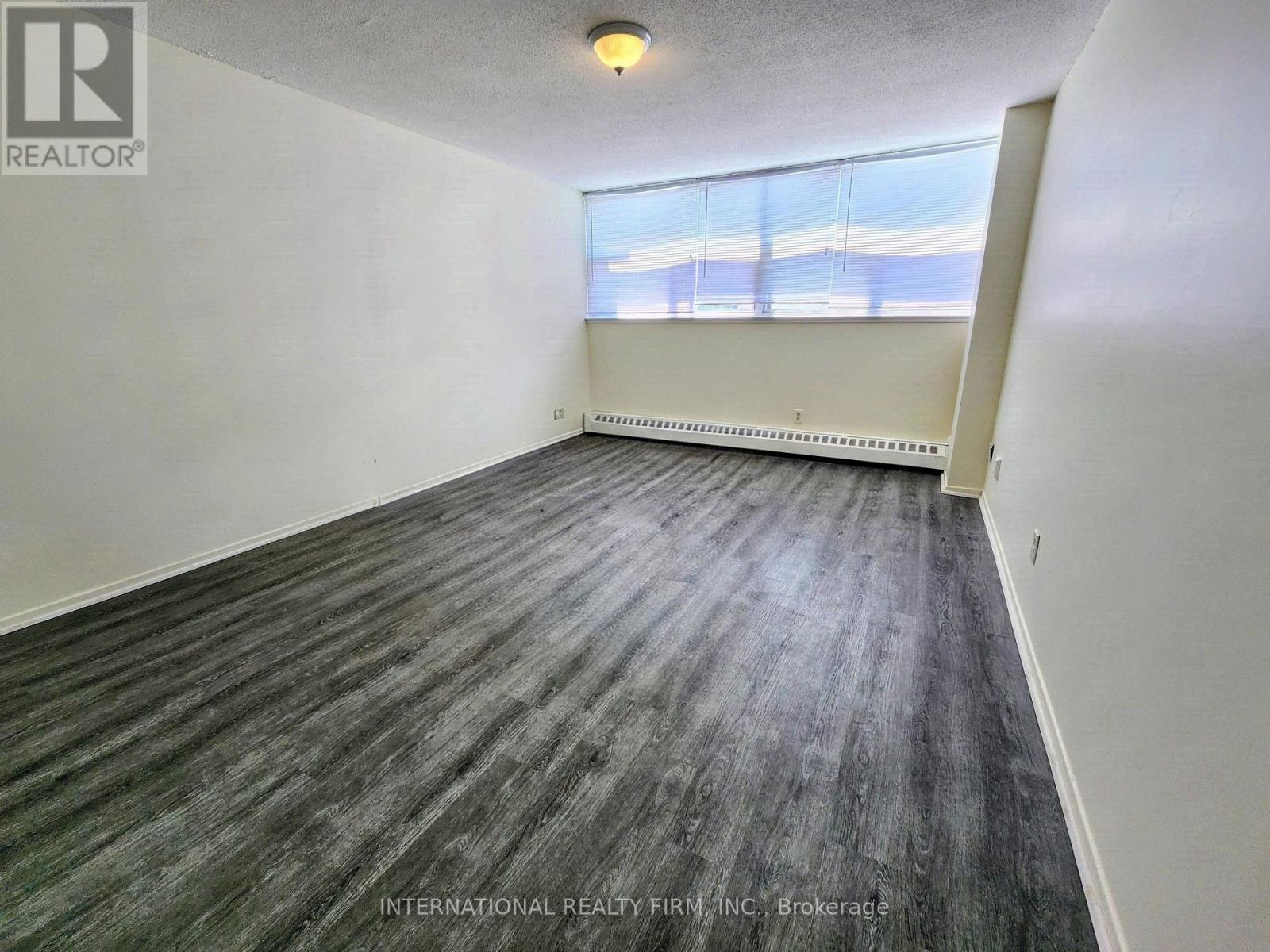 1102 - 215 GLENRIDGE AVENUE, St. Catharines (Glendale/Glenridge) — photo 7