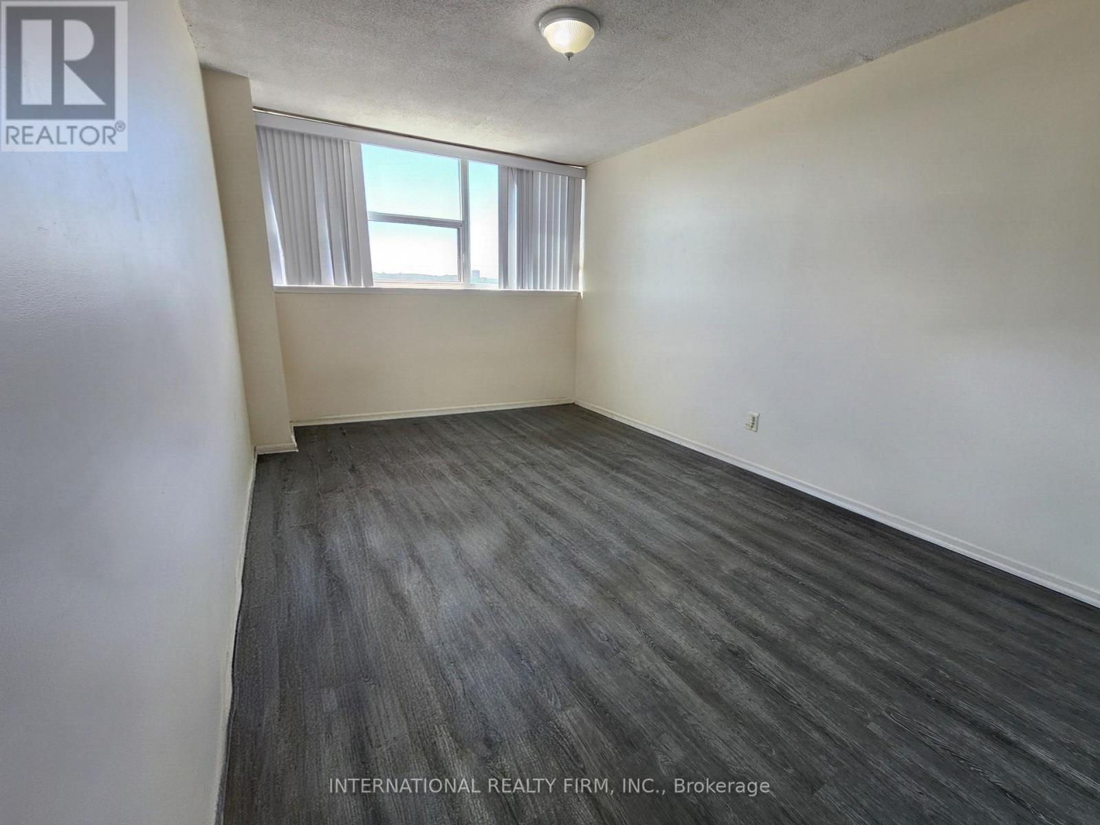 1102 - 215 GLENRIDGE AVENUE, St. Catharines (Glendale/Glenridge) — photo 9