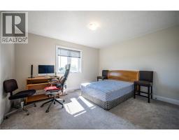 318 Chokecherry Crescent, Waterloo, ON N2V0H1 Photo 13