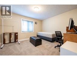 318 Chokecherry Crescent, Waterloo, ON N2V0H1 Photo 14