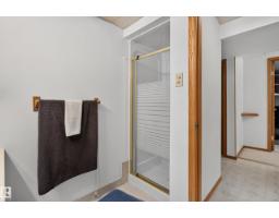 1042 Parker Dr, Sherwood Park, AB T8A1C6 Photo 38