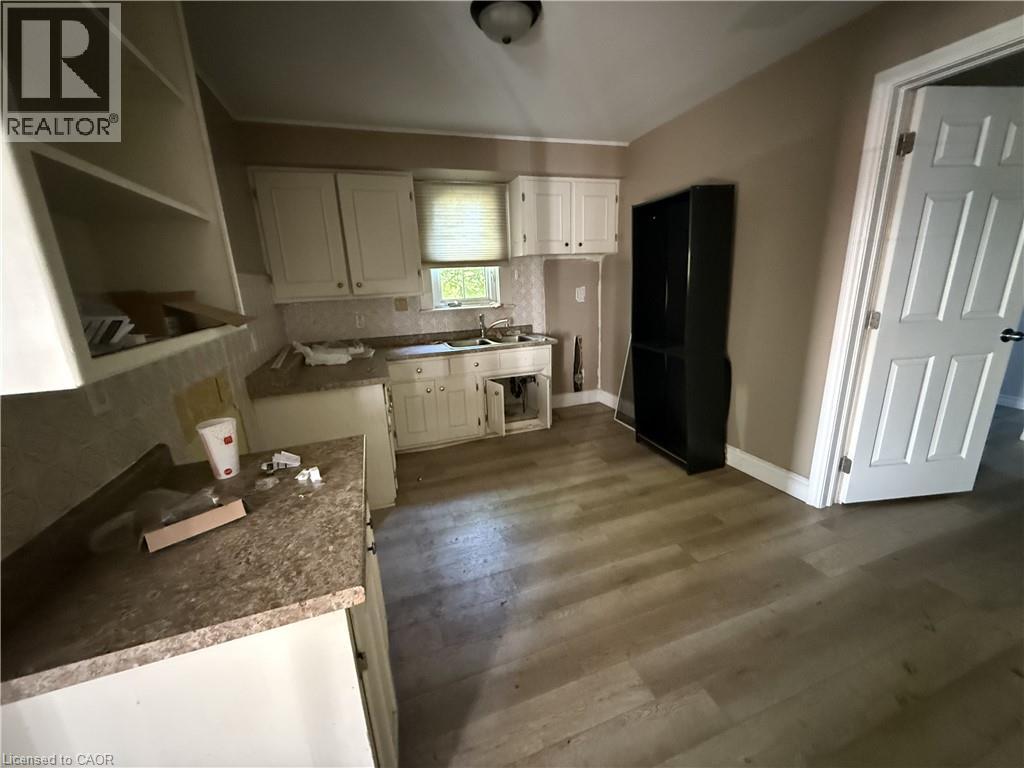 651 WALLACE Terrace, Sault Ste. Marie — photo 2