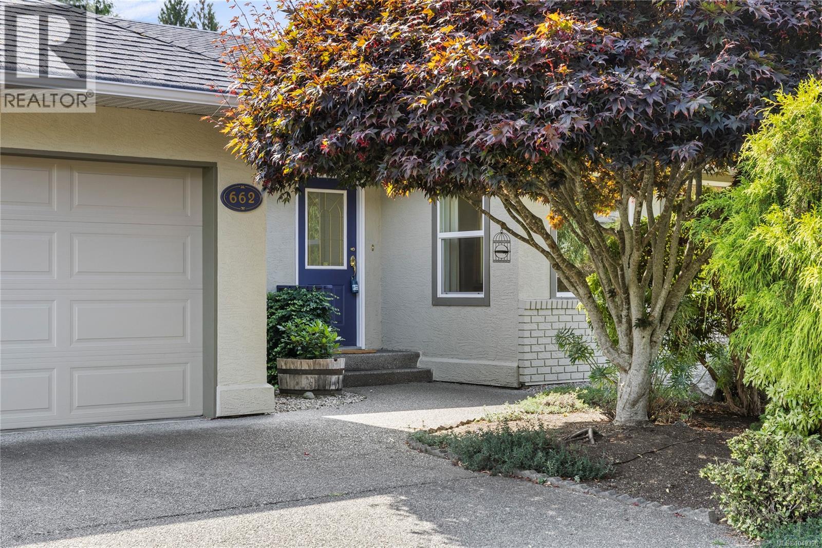662 Redwood Dr - 9