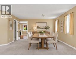 662 Redwood Dr, Qualicum Beach, BC V9K1A2 Photo 16