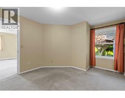 662 Redwood Dr, Qualicum Beach, BC V9K1A2 Photo 23