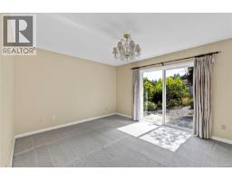 662 Redwood Dr, Qualicum Beach, BC V9K1A2 Photo 27