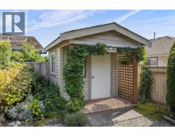 662 Redwood Dr, Qualicum Beach, BC V9K1A2 Photo 35
