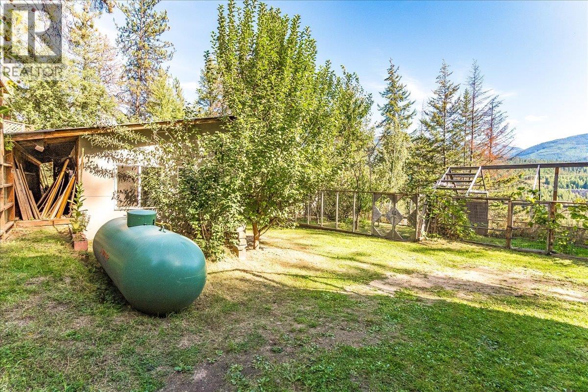 3360 South Slocan Village Road - 76