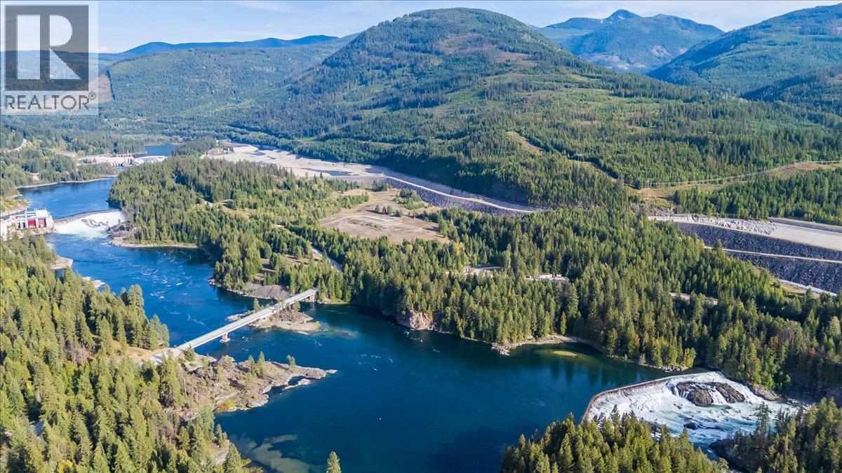 3360 South Slocan Village Road - 99