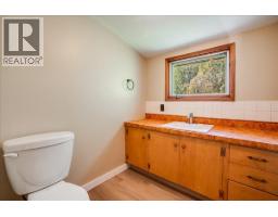 3360 South Slocan Village Road Road, South Slocan, BC V0G2G1 Photo 45