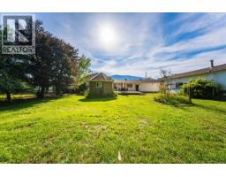 Kitchen - 2129 Raspberry Road, Castlegar, BC V1N4T6 Photo 12
