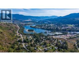 2129 Raspberry Road, Castlegar, BC V1N4T6 Photo 14
