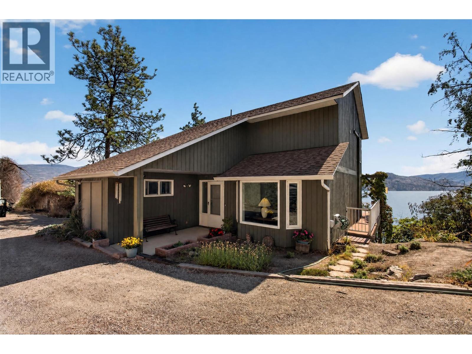 3040 Seclusion Bay Road - 6