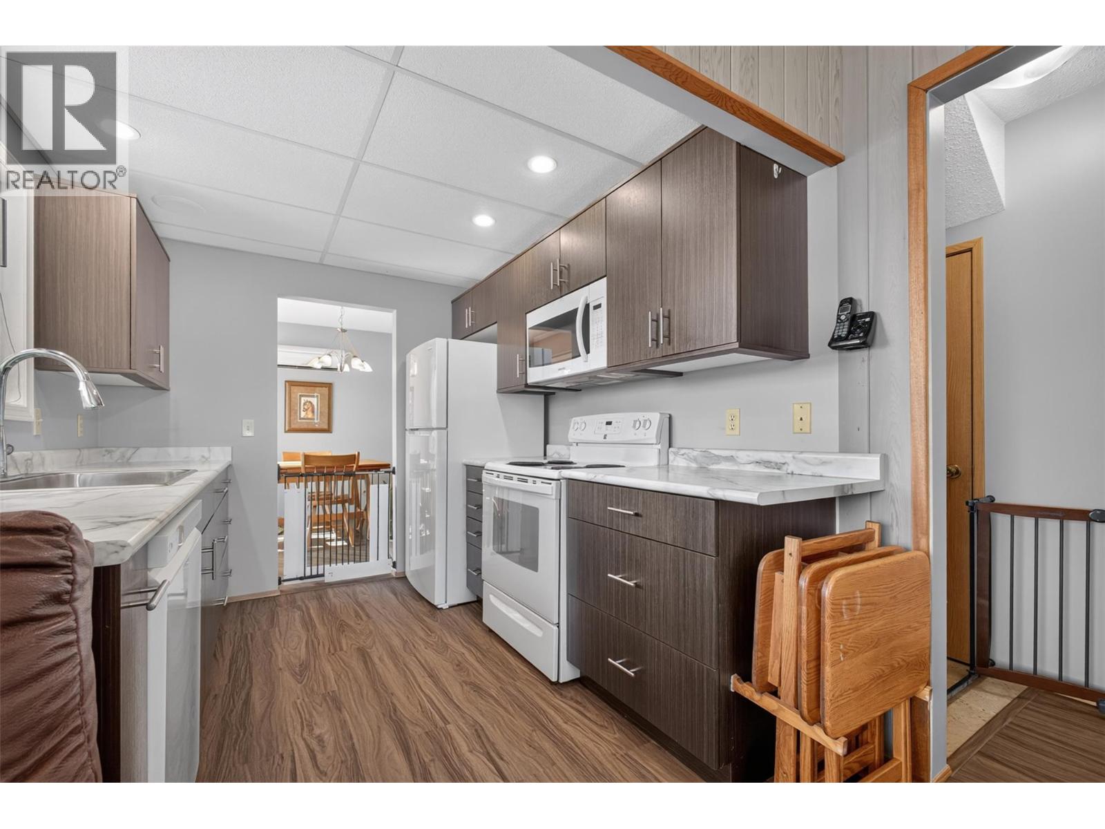3040 Seclusion Bay Road - 8