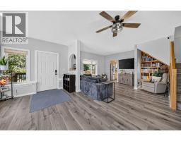 Living room/Dining room - 1809 129 Street, Blairmore, AB T0K0E0 Photo 7